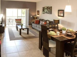 Affordable Condo 3 miles from Disney and Golf! - Orlando - 4