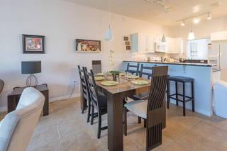 Affordable Condo 3 miles from Disney and Golf! - Orlando - 2