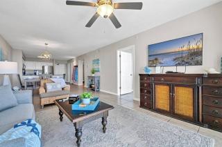 Terrace at Pelican Beach 1102 Emerald Dreams - 3