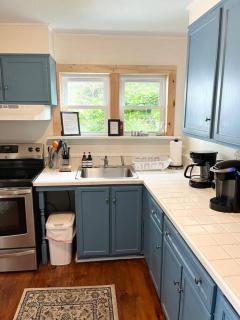 Catskills Quaint Cottage with Peloton Minutes from Hiking - Mount Tremper - 5