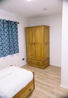 5 bedroom property - Sidcup - 5