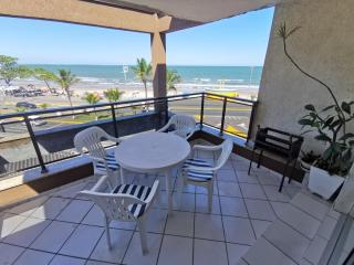 Apartamento em frente à praia - Guaratuba - 0