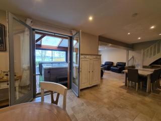 Grande Maison au Bord d'un Lac avec Spa, Jardin Clôturé et Proche du ZooParc de Beauval - FR-1-591-336 - Luçay-le-Mâle - 4