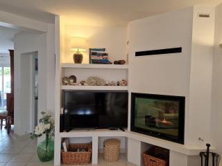 Villa avec Piscine à 15 min de La Rochelle, Proche Plages et Commerces - FR-1-706-13 - Angoulins-sur-Mer - 2