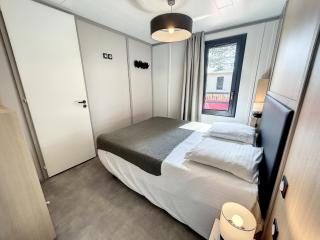 Chalet cosy avec piscine chauffée, terrasse et parking à 2 pas de la plage de Jullouville - FR-1-361-480 - Jullouville-les-Pins - 4
