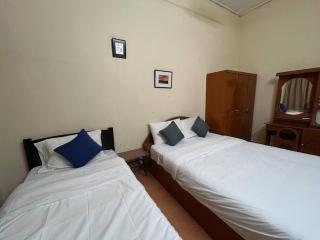 Ipoh Simple Famliy Homestay 3R3B 7-9pax SY24 - Ipoh - 9
