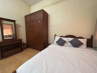 Ipoh Simple Famliy Homestay 3R3B 7-9pax SY24 - Ipoh - 5