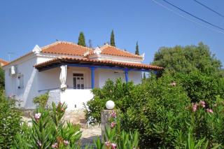 Giannis House 2 minutes walk to the beach Peroulia - 0