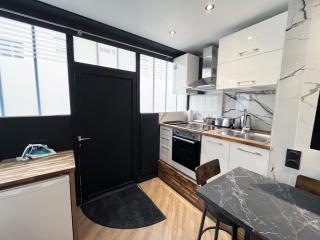 Urban Flat 172 - Pretty Flat Gaite Montparnasse Cinema - 6