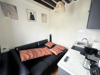 164 - Charming Studio in Center of Paris - París - 6