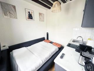 164 - Charming Studio in Center of Paris - París - 4