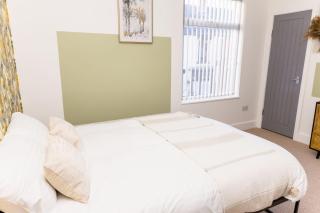 Muriel Retreat - Central Location - Free Parking, Fast Wifi, SmartTV with Netflix by Yoko Property - Redcar - 9