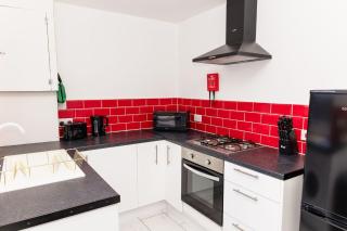 Muriel Retreat - Central Location - Free Parking, Fast Wifi, SmartTV with Netflix by Yoko Property - Redcar - 2