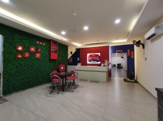 Mass Hotel - Kampong Kerayong - 8