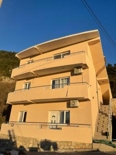 Apartments Tijana - Budua - 0