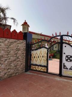 Hotel Yuvraj Nature and Restaurant - 0