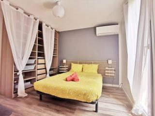Les quatre loges - joli t2 jardinet et parking *3 - Aix-en-Provence - 1