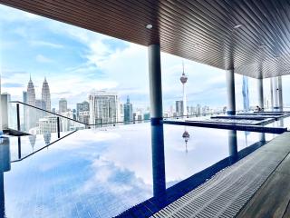The Luxe Suites KLCC by Cozy Stay - 4