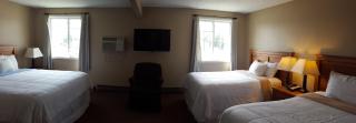 Days Inn by Wyndham Pierre - 9