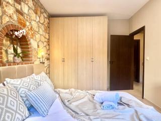 Boutique Stone Houses - Psakoudia - 1