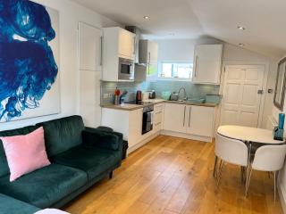 Lovely Annexe near Surbiton/Kingston, SW London - Chessington - 6