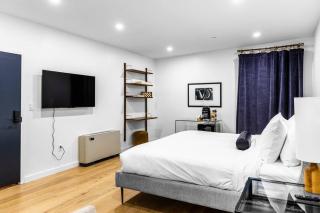 King Bed, The Phenix Historic DWTN Hotel, Room # 304 - 8