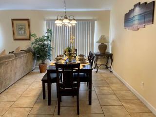 3 Bedroom Villa with Pool and Game Room - Davenport - 5