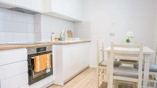 Premium Apartment in the Center - Tirana - 7