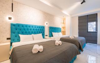 Luxury X By Umbrella - Tbilisi - 1