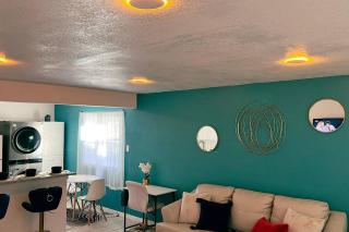 Colorful Relaxation Luxe Family Stay - Extended Stay - El Paso - 3