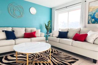 Colorful Relaxation Luxe Family Stay - Extended Stay - El Paso - 2