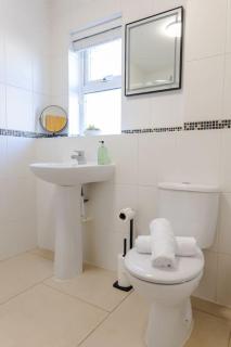 Stylish 1 bed apartment with free parking - Cardiff - 5