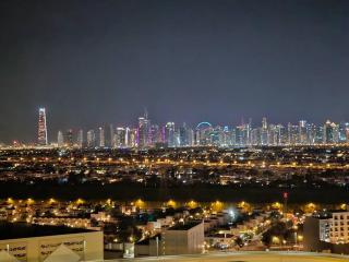 Brand New Huge 2 Bedroom apt Dubai Skyline View - Dubai - 7