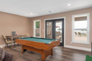 5 Bedroom Waterfront Home on LKG - Henrico - 1