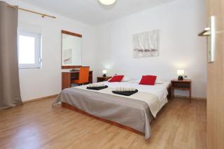 Holiday home Luka-sauna & jacuzzi - Privlaka - 7