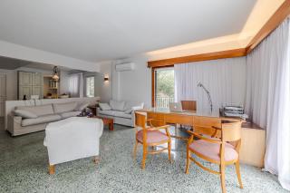 The L Residence - Saronida - 1