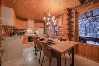 Koto Lodge - Yllästunturi - Äkäslompolo - 2