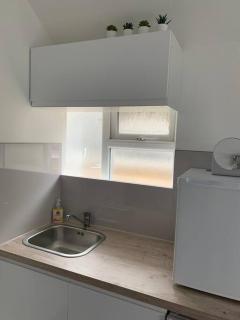 Modern Brand New Build STUDIO Apartments LONDON - 3