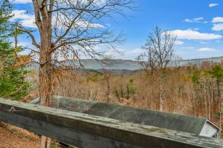 Laughing Bear Cabin 44B - Bryson City - 3
