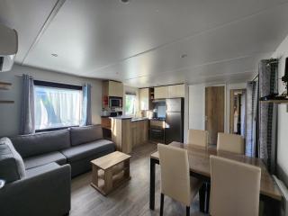 mobil home climatisé 4 personnes - 0