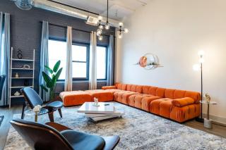 McCormick 6Br/4Ba Luxury Suite for groups up to 12 guests with Optional Parking and Gym access - Chicago - 0