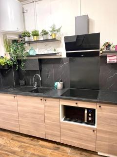 Paris Champs Élysées direct!Metro 13/Asnières/Seine - Asnières-sur-Seine - 8