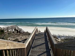 Solitude on 30A - Seacrest Beach Townhouse with Beach Access - FREE BIKES - Rosemary Beach - 9