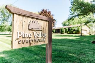 PIne Valley Guesthouse - - 9
