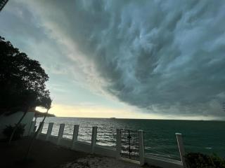 The Beach Inn - 8