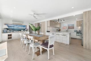 5BR Mermaid Waters Luxury Home - Gold Coast - 0