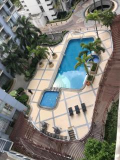 Condo 1 Palm Tree Across NAIA T3 - 2