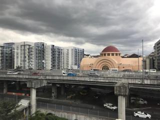 Condo 1 Palm Tree Across NAIA T3 - 1