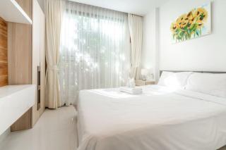 The Lago apartments 2bd - 3