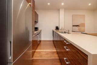 Esplanade Escape to the Brighton Beach Boxes - 3